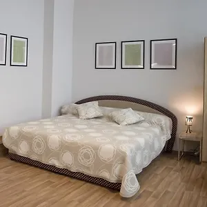 Krakovska 5 Appartement