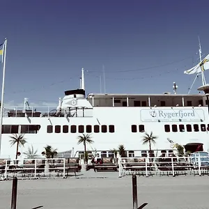 Rygerfjord Hotel&hostel Bådhotel